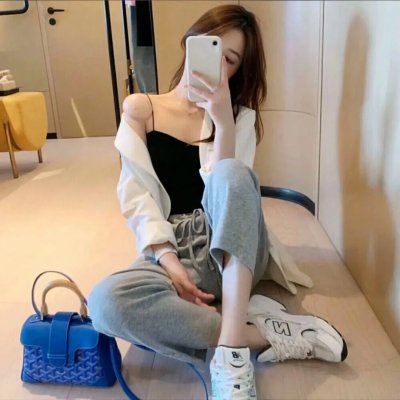 请问今晚住谁家